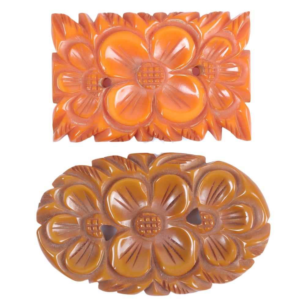 TWO BAKELITE PINS, THREE FLOWER