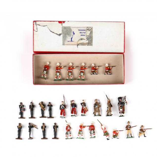 SEVERAL TYPES OF SIGNED MILITARY MINIATURES