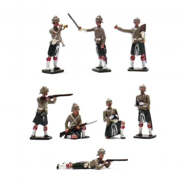 LARGE MILITARY MINIATURES SET OF 30a652