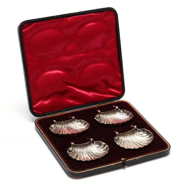 A CASED SET OF FOUR VICTORIAN SILVER 30a6c6
