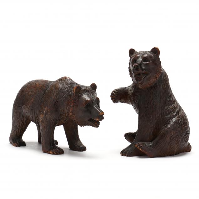 TWO BLACK FOREST CARVED WOOD BEARS 30a6dc