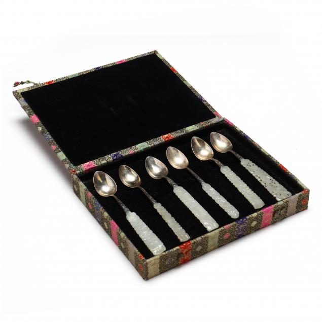 CASED SET OF SIX CHINESE SILVER 30a709