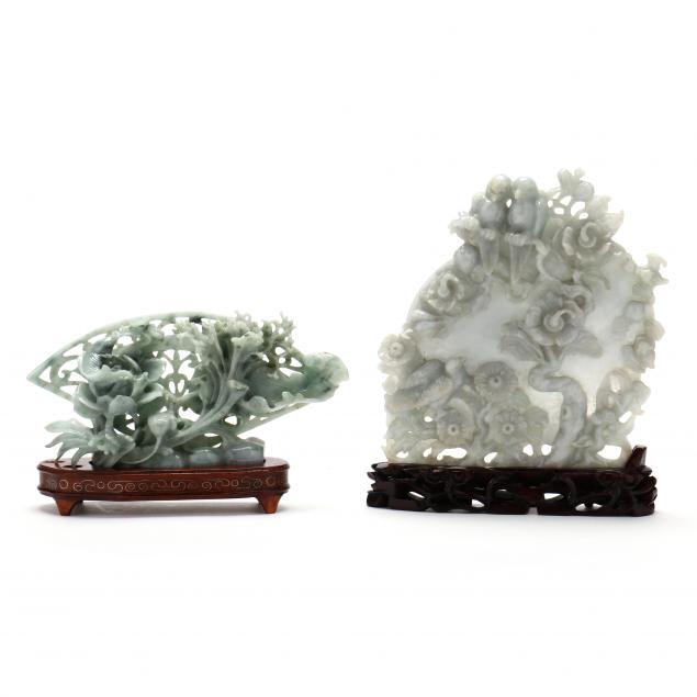 TWO CHINESE HARDSTONE CARVINGS 30a702