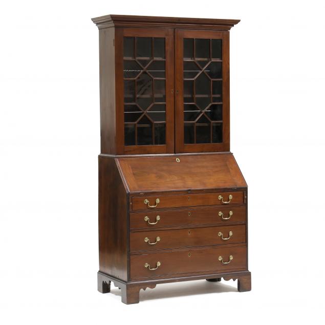 SOUTHERN CHIPPENDALE MAHOGANY DESK 30a758