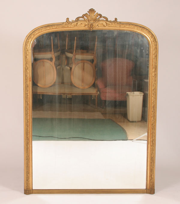 Large Victorian gilt entry mirror  4dd90