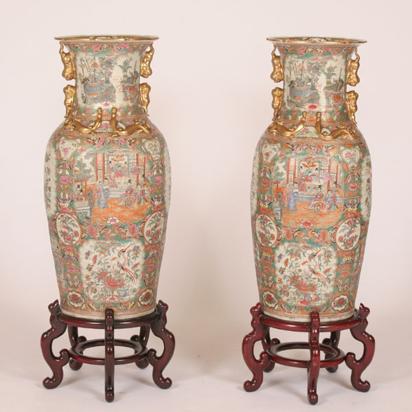 Pair Chinese Famille Rose Medallion 4ddc0