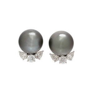 CULTURED TAHITIAN PEARL AND DIAMOND