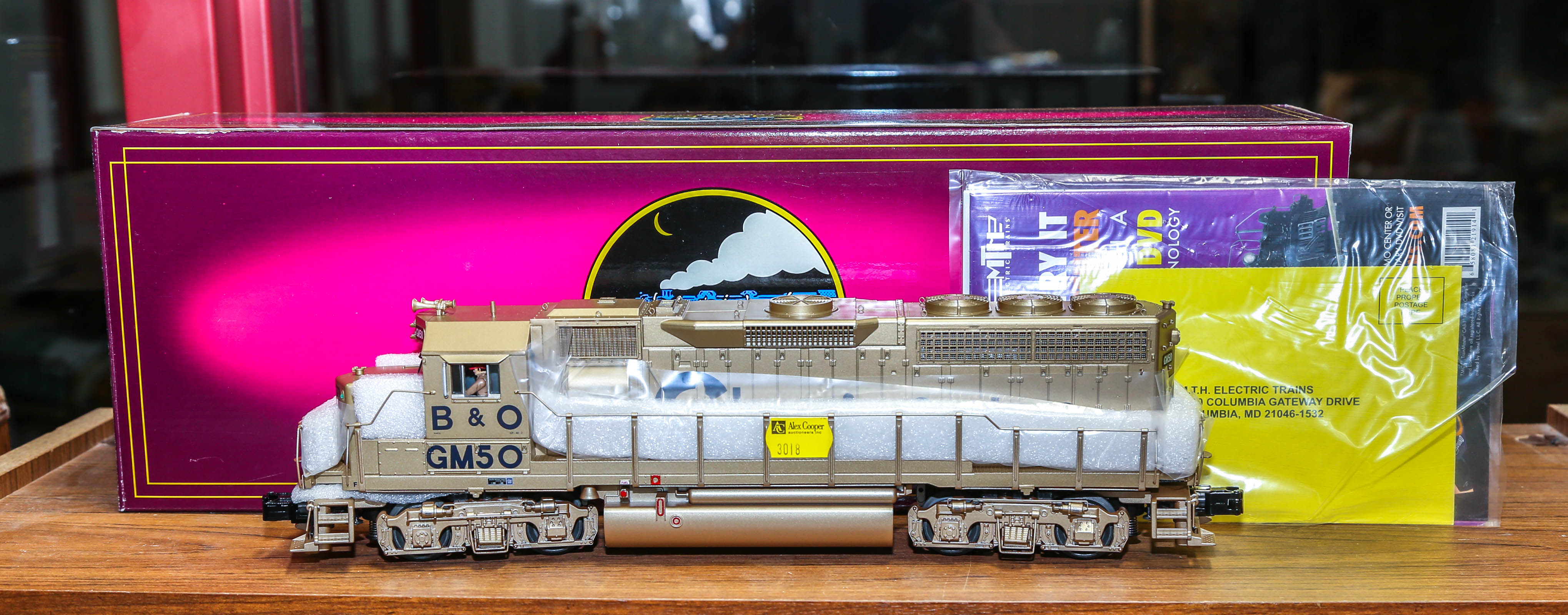 MTH "O" GAUGE GP-40 DIESEL ENGINE