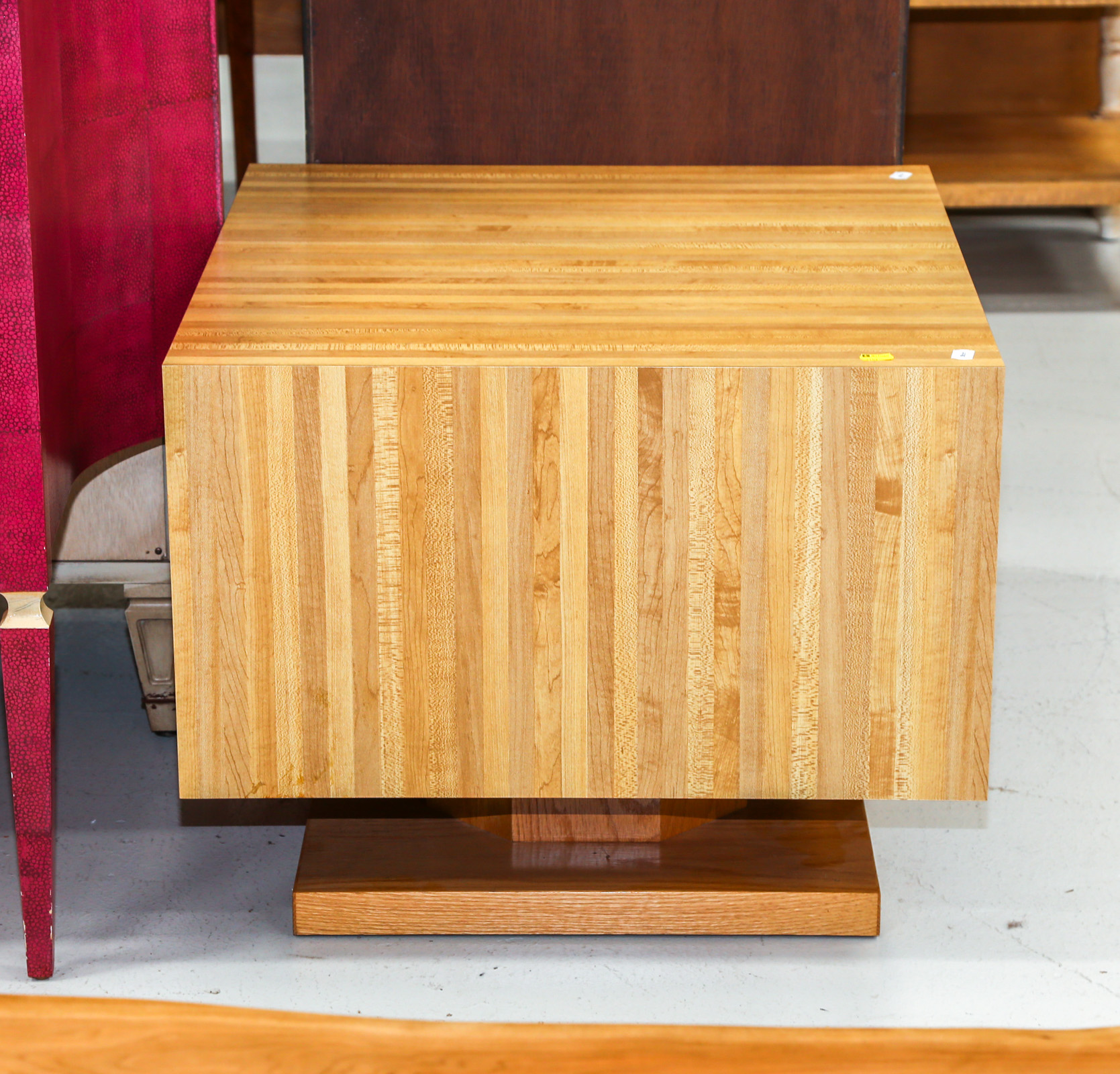 MODERN STYLE FORMICA CUBE END TABLE