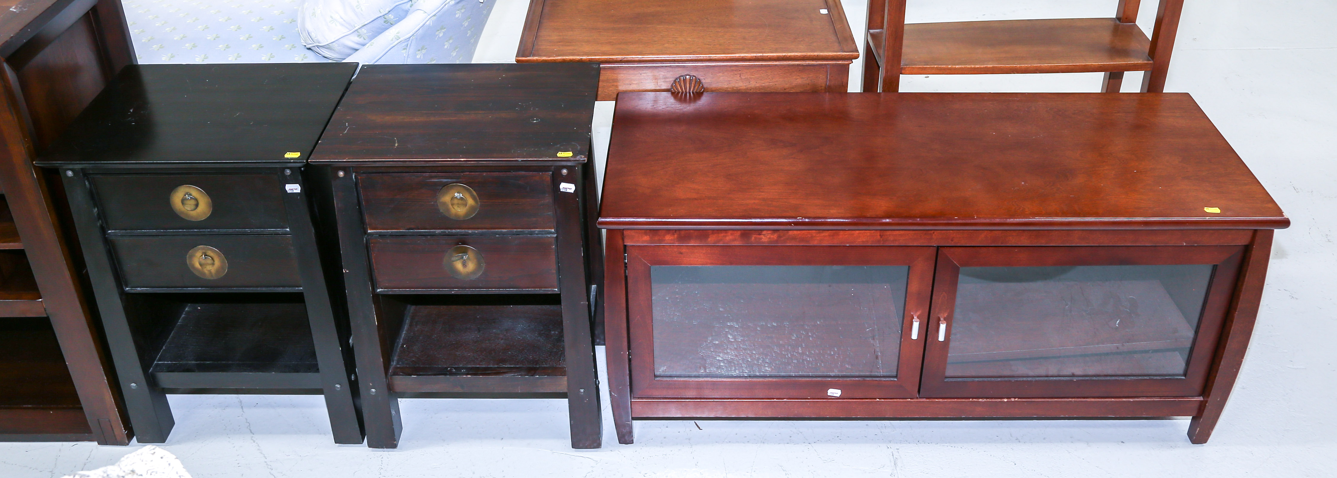A PAIR OF JAPANESE INSPIRED BEDSIDE 3088c6