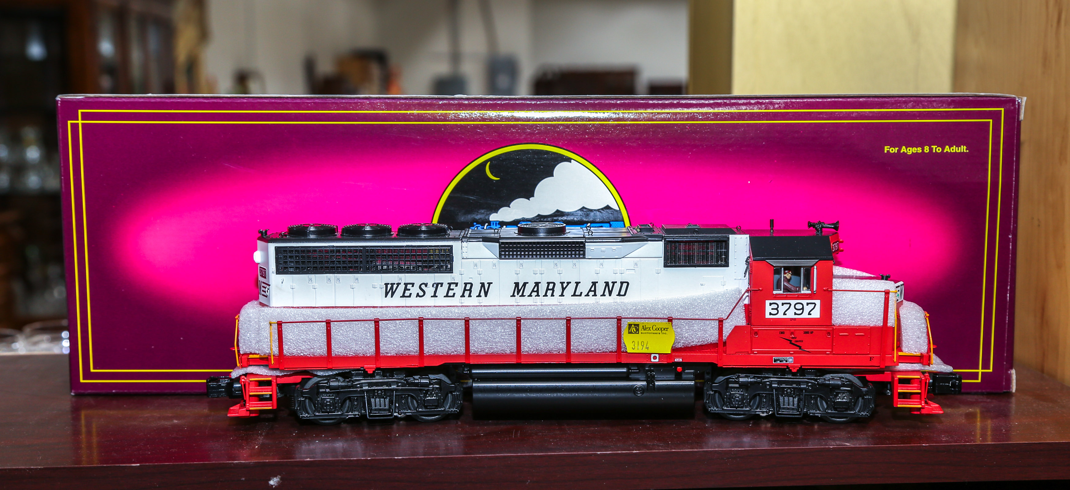 MTH O GAUGE GP 40 DIESEL ENGINE 308907