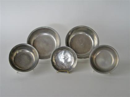 Five pewter basins boardmans  4da96