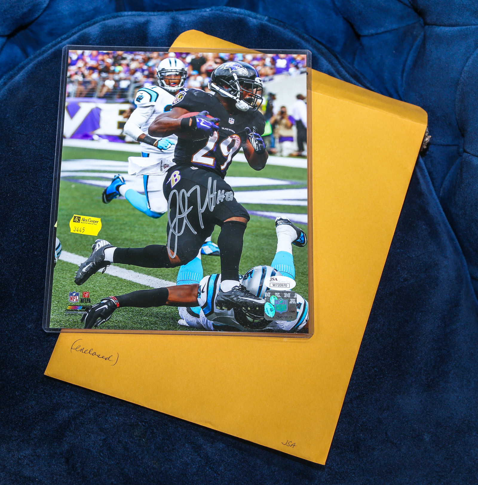 JUSTIN FORSETT SIGNED PHOTOGRAPH 3089fa