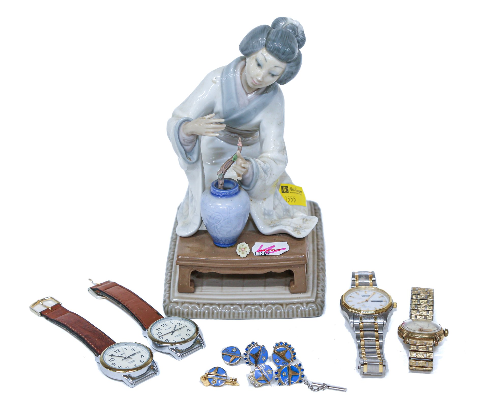 ASSORTED ITEMS Including Lladro 308a67