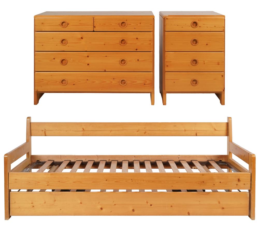 CHARLOTTE PERRIAND: LES ARCS CHEST,