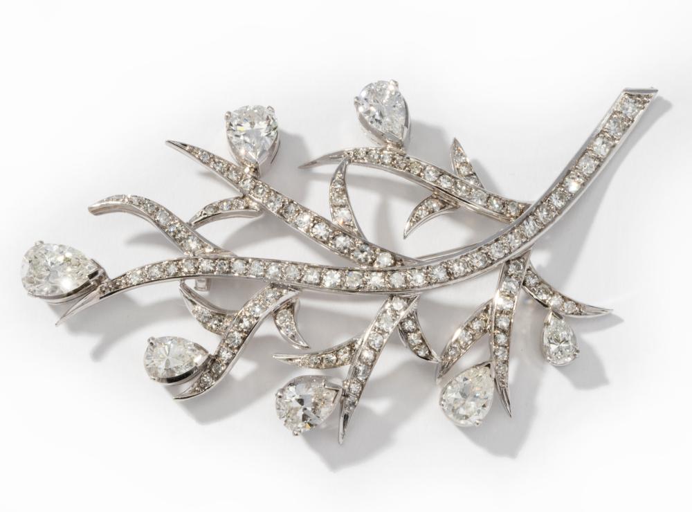 14 KARAT WHITE GOLD DIAMOND BRANCH