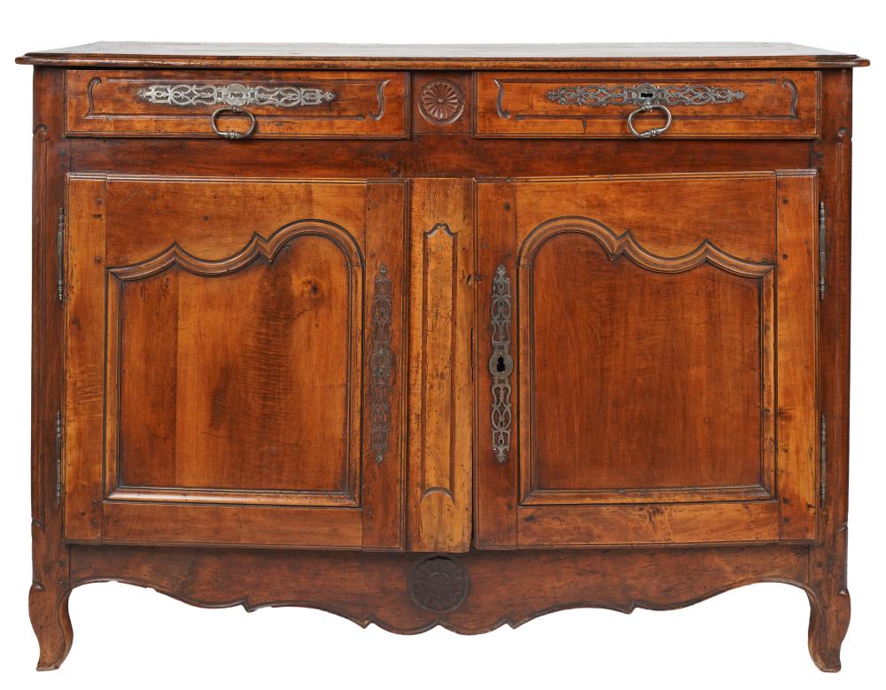 LOUIS XV WALNUT BUFFETLouis XV