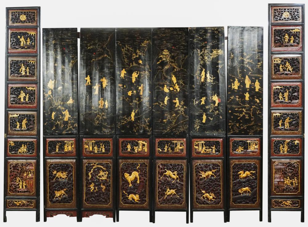 CHINESE LACQUERED AND GILT EIGHT PANEL 308f65