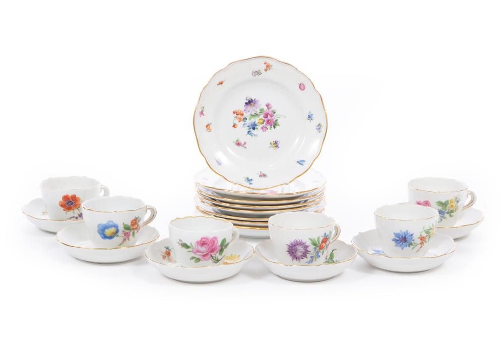 MEISSEN FLORAL PORCELAIN CUPS AND 3090e9