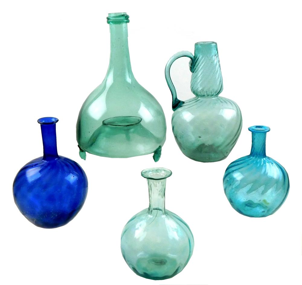 GLASS: FIVE BLOWN GLASS VESSELS,