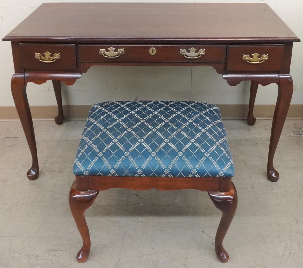 QUEEN ANNE STYLE CHERRY VANITY 309509