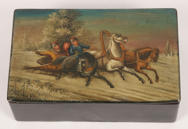 Russian lacquer box with hand painted 4dfcc