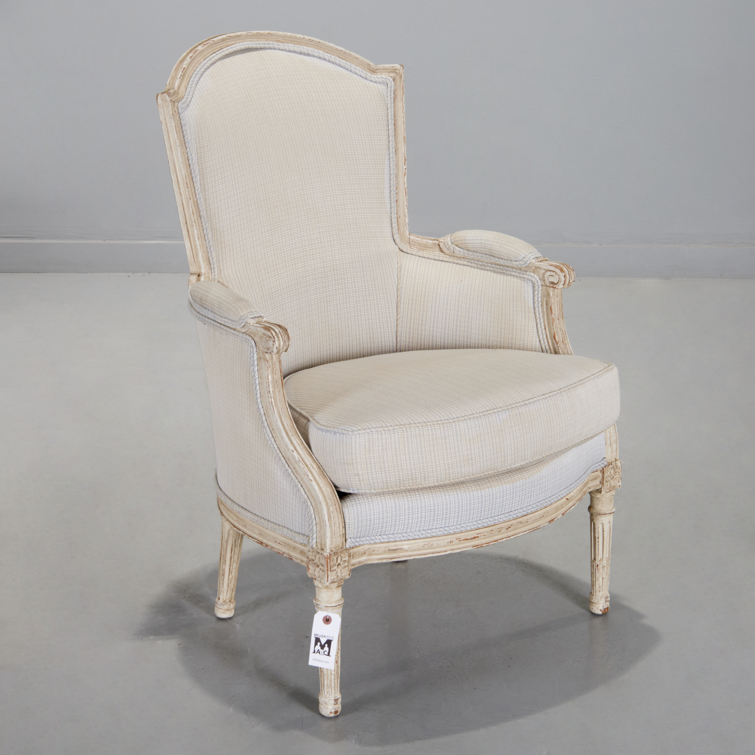 LOUIS XVI STYLE UPHOLSTERED BERGERE 30becd