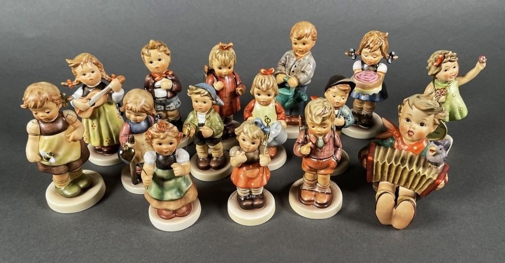 HUMMEL GOEBEL 15 FIGURINES LOTMarks 30c056