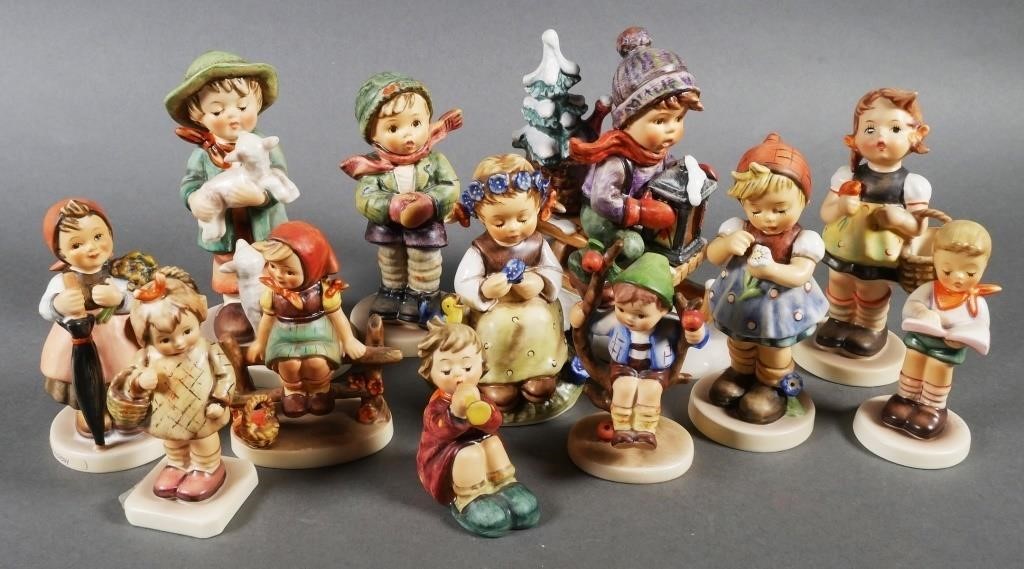 HUMMEL GOEBEL 12 FIGURINES LOTMarks 30c0dd