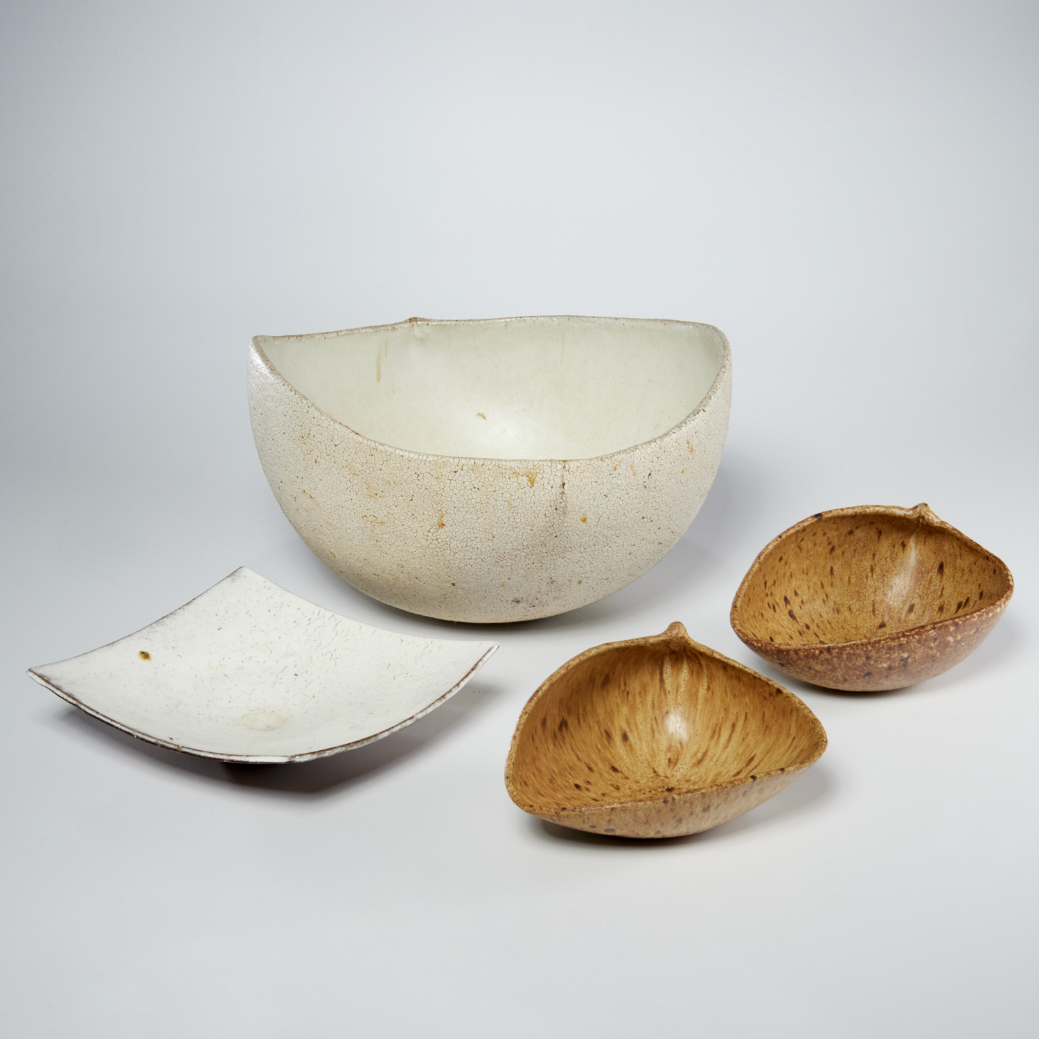  4 JAPANESE MODERN GLAZED CERAMICS 30c1e9