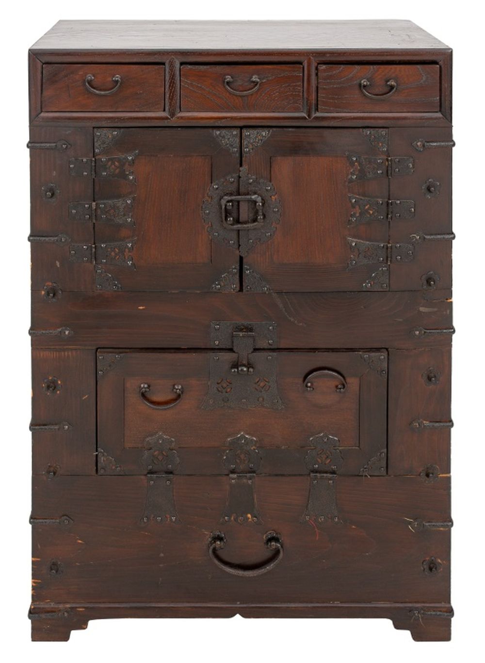 CHINESE ELM WOOD CHEST Chinese 30c341