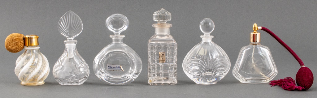 CLEAR GLASS BRAND PERFUME BOTTLES,