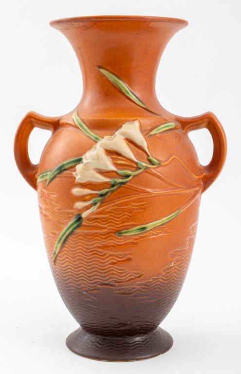 ROSEVILLE POTTERY FREESIA 12 VASE