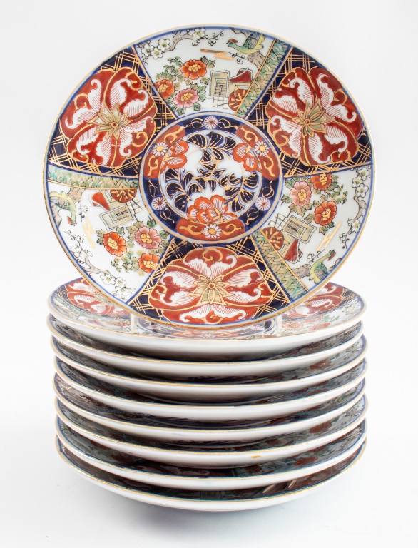 JAPANESE IMARI PORCELAIN PLATES  30c4d6