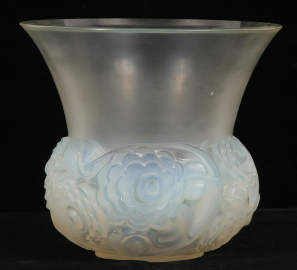 R. Lalique "Renoncules" vase, flared