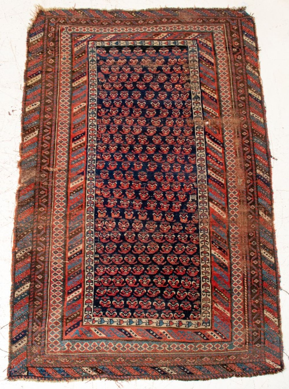 PERSIAN BOTEH RUG, 8' 5" X 4' 10"