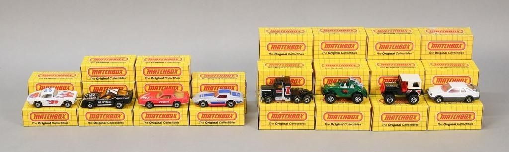 38 VINTAGE MATCHBOX CARS & TRUCKS 1980S38