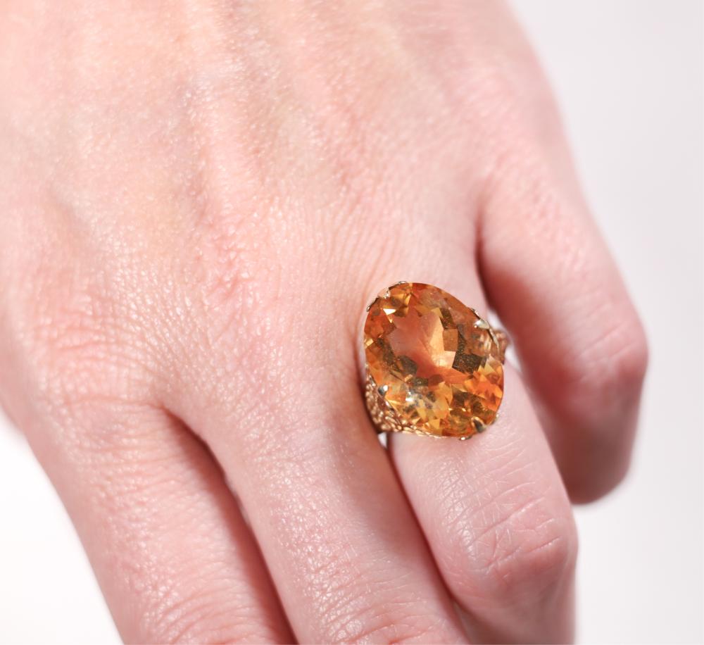 10K YG OVAL FACETED CITRINE SOLITAIRE 30c7d9