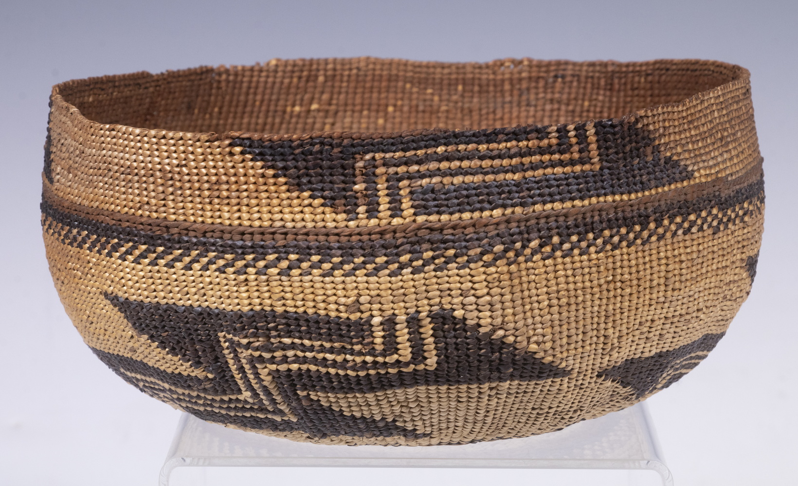 EARLY NATIVE AMERICAN NORTHWEST BASKETRY