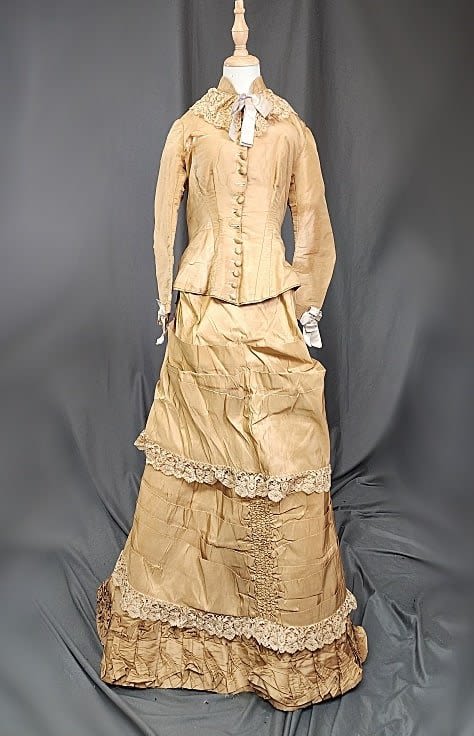 Antique 19th Century Gold Silk