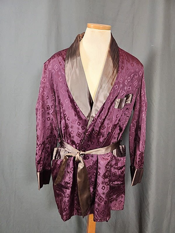 Vintage Mens Purple Damask Lounging