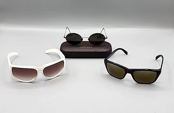 Three pairs of vintage sunglasses 30c96b