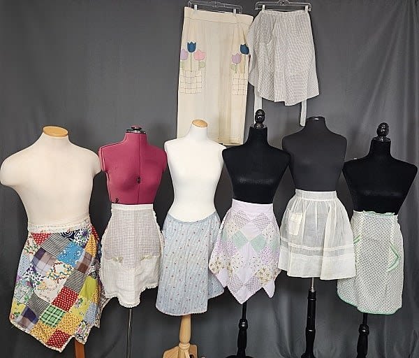 7 Vintage Half Aprons A variety 30c9c4