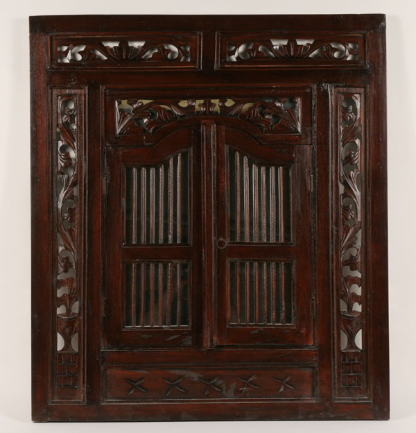 Mahogany foliate pierced wall mirror 4e125