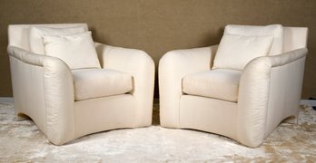 A pair of contemporary club chairs 30cb87