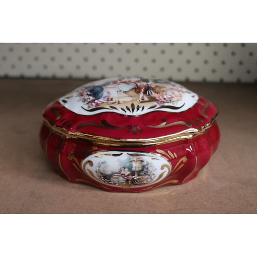 Limoges porcelain lidded box approx 30cccc