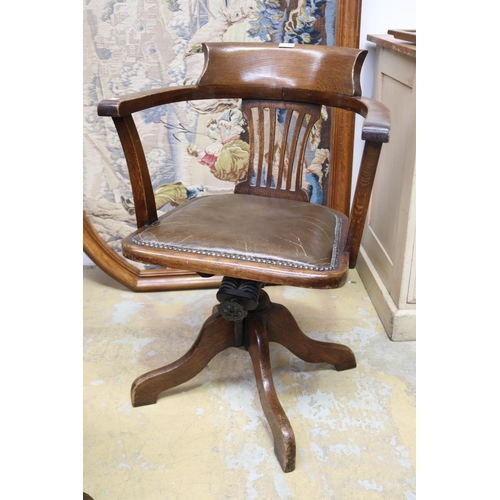 Antique 1920's swivel oak desk