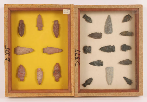 Two frames; D375 with 8 arrowheads