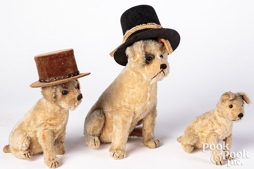 THREE STEIFF MOHAIR COVERED DOGSThree 30cfde