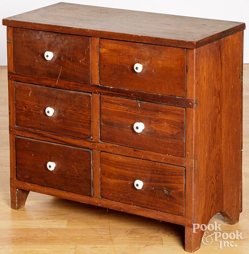 DIMINUTIVE PINE SIX DRAWER CHEST  30d09d